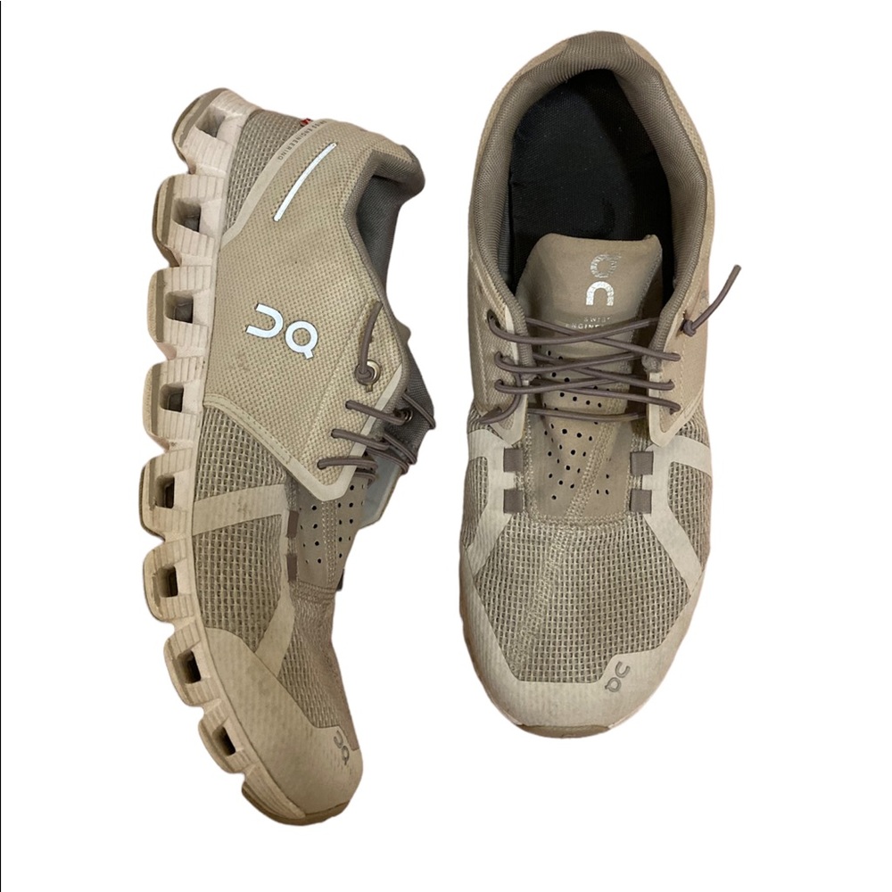 Women’s On clouds running shoes - Picture 1 of 11